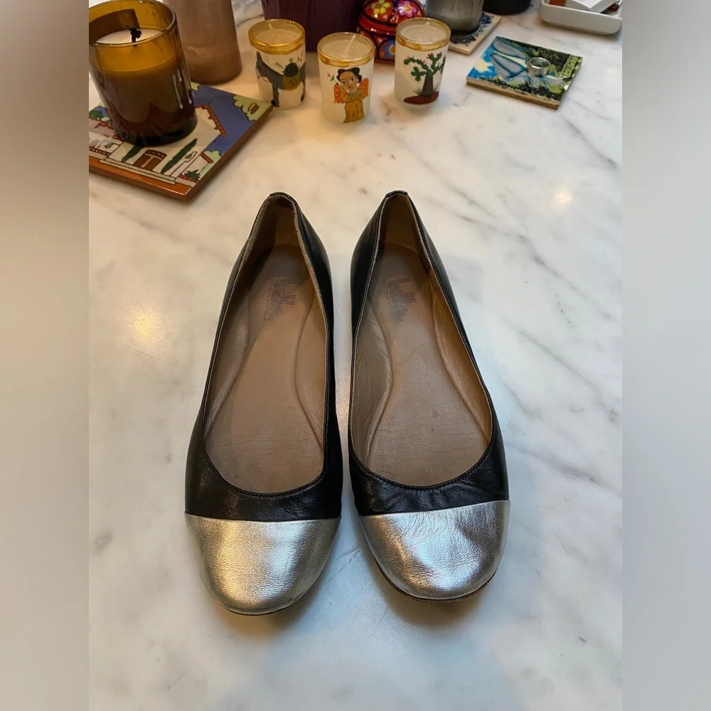 Belle by Siegerson Morrison round toe flats